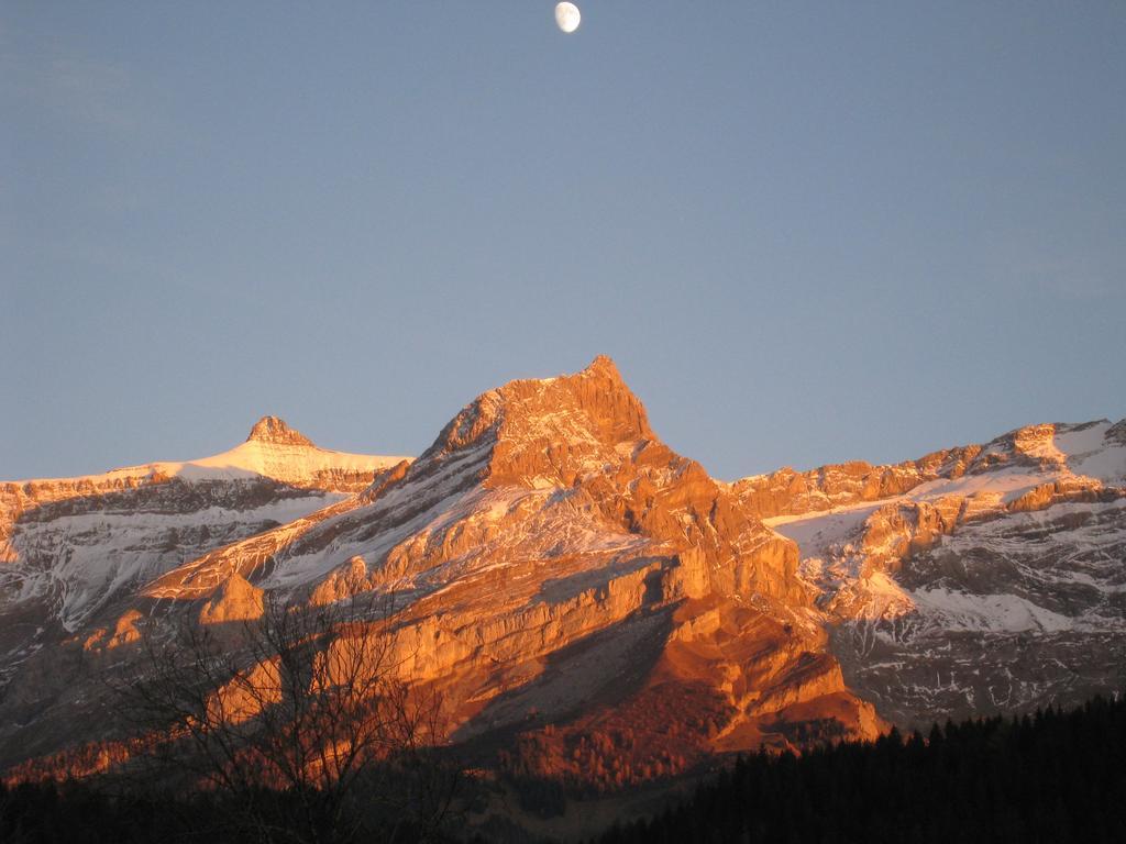 Chalet La Croisee Bed & Breakfast Vers L'Eglise Exterior photo