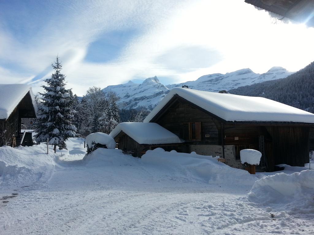 Chalet La Croisee Bed & Breakfast Vers L'Eglise Exterior photo