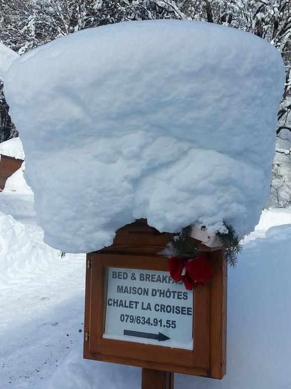 Chalet La Croisee Bed & Breakfast Vers L'Eglise Exterior photo