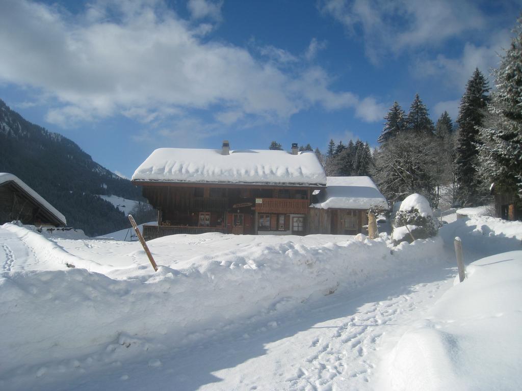 Chalet La Croisee Bed & Breakfast Vers L'Eglise Exterior photo